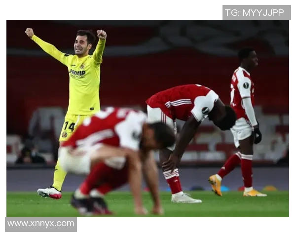 埃因霍温与登博思比赛结果揭晓球迷热议精彩瞬间与战术分析 埃因霍温与登博思比赛结果揭晓球迷热议精彩瞬间与战术分析