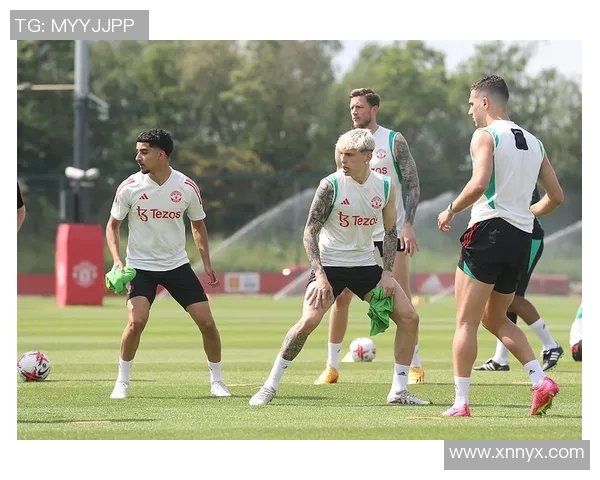 曼联迎战瓦勒伦加展现英超豪门风采的热身赛盛况