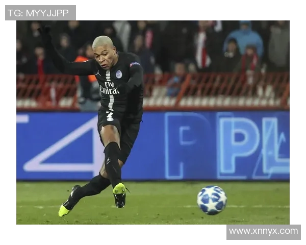 欧冠精彩对决巴黎圣日耳曼对阵红星贝尔格莱德直播全程回顾与分析 欧冠精彩对决巴黎圣日耳曼对阵红星贝尔格莱德直播全程回顾与分析