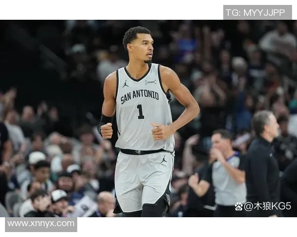 2019年1月11日马刺与雷霆激战回顾精彩瞬间与赛后分析