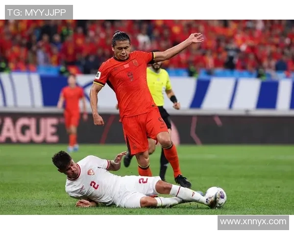 世预赛焦点战乌兹别克与中国队激战在即期待精彩对决与历史交锋