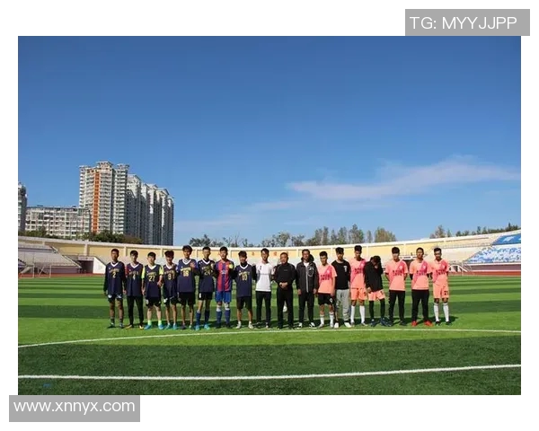 科学足球速度训练的创新方法与实用技巧探讨MBA 科学足球速度训练的创新方法与实用技巧探讨MBA