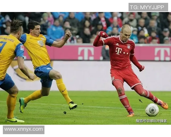 菲尔特与帕德博恩激战正酣谁能在这场对决中笑到最后